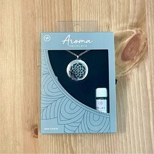 Earthbound Trading Aroma Necklace with Lavender Essential Oil